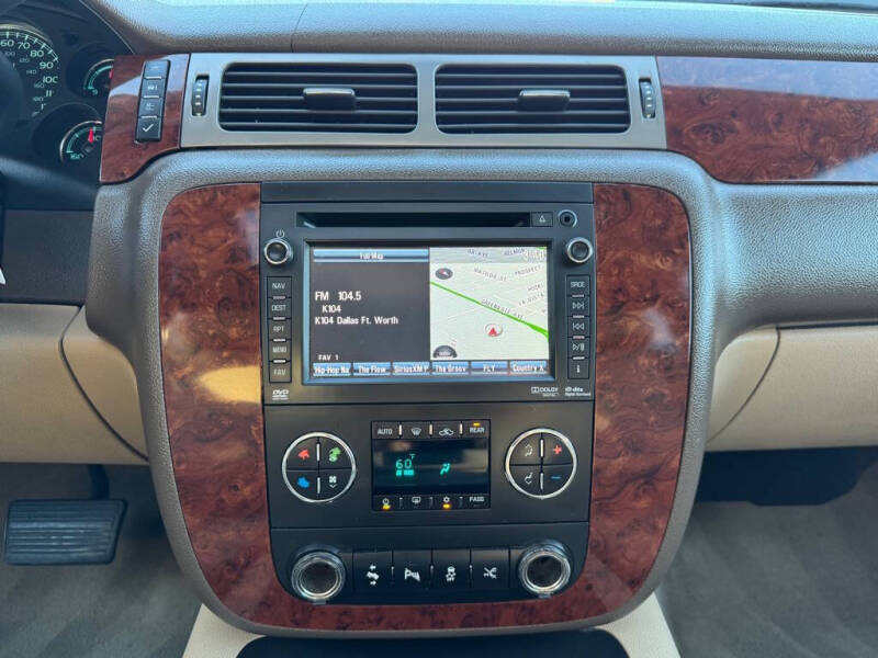 2014 Chevrolet Suburban LTZ