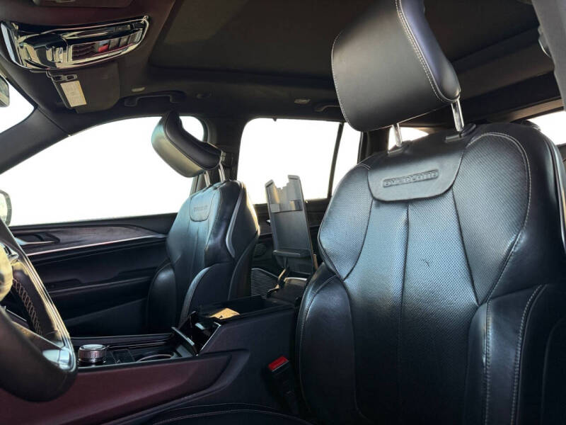 2022 Jeep Grand Cherokee Overland