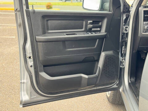 2020 RAM 1500 Classic Tradesman