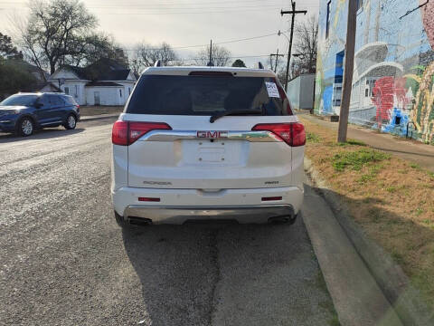 2019 GMC Acadia Denali