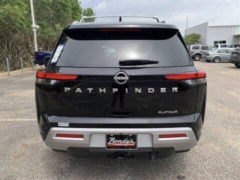 2025 Nissan Pathfinder Platinum