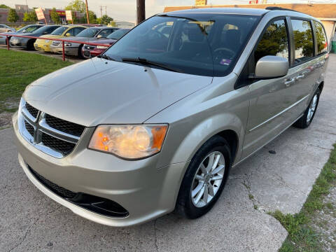 2013 Dodge Grand Caravan for sale at Cash Car Outlet in Mckinney TX