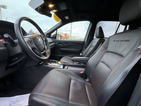 2022 Honda Ridgeline Black Edition