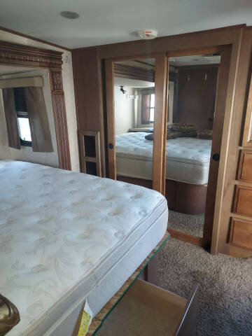 2011 Heartland Landmark