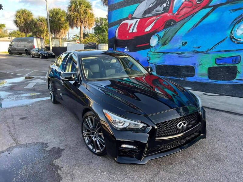 2016 INFINITI Q50 Red Sport - Image 1