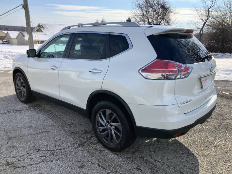 2016 Nissan Rogue SL