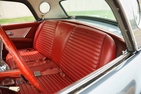 1957 Ford Thunderbird