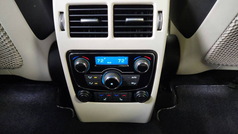 2020 Jaguar F-PACE SVR