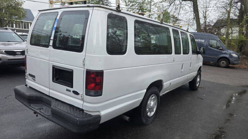 2011 Ford E-Series E-250