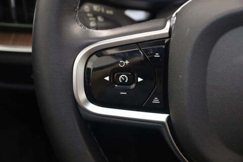 2024 Volvo V60 Cross Country B5 Plus