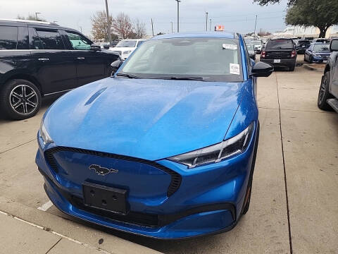 2025 Ford Mustang Mach-E Select