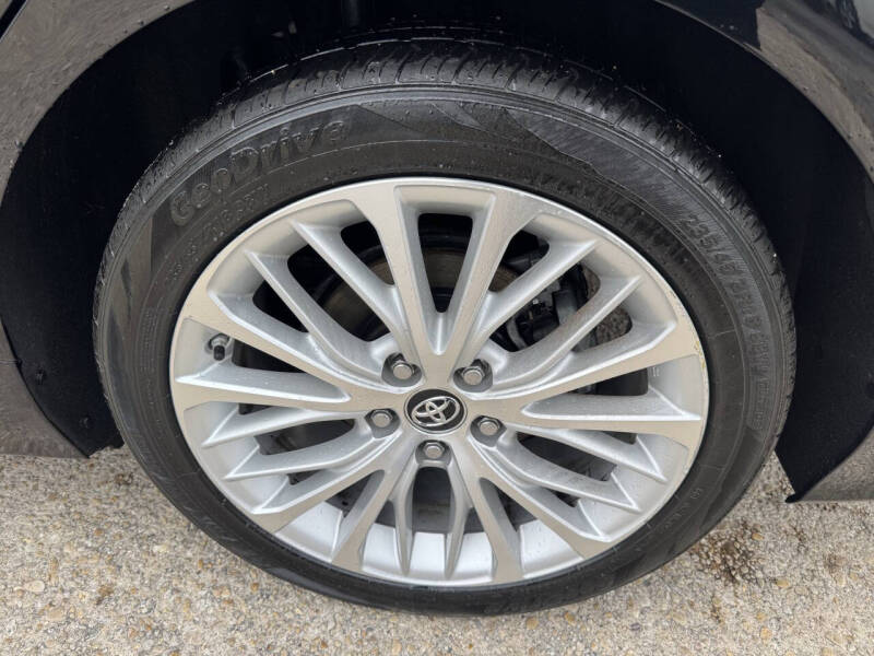 2019 Toyota Camry XLE