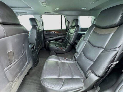 2020 Cadillac Escalade Luxury