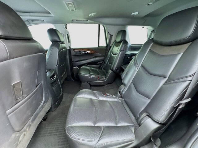 2020 Cadillac Escalade Luxury