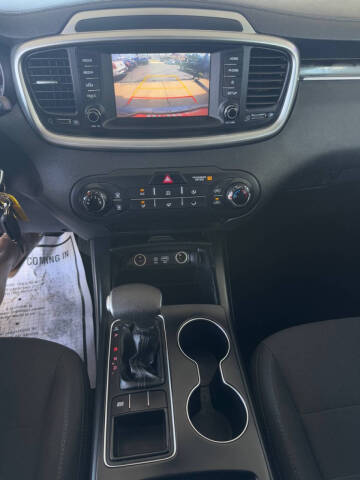 2020 Kia Sorento S V6