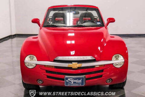 2004 Chevrolet SSR LS