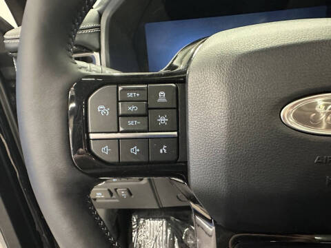 2023 Ford F-150 Lightning Platinum