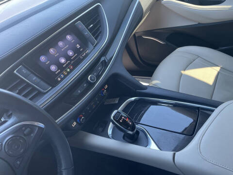 2021 Buick Enclave Essence
