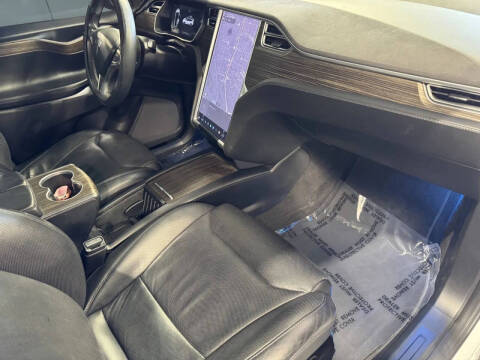 2016 Tesla Model X 90D