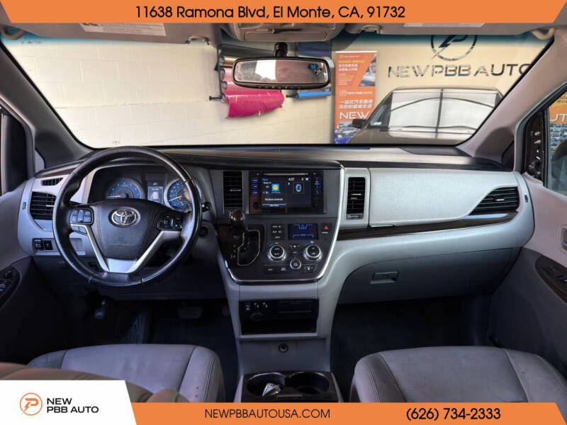 2017 Toyota Sienna