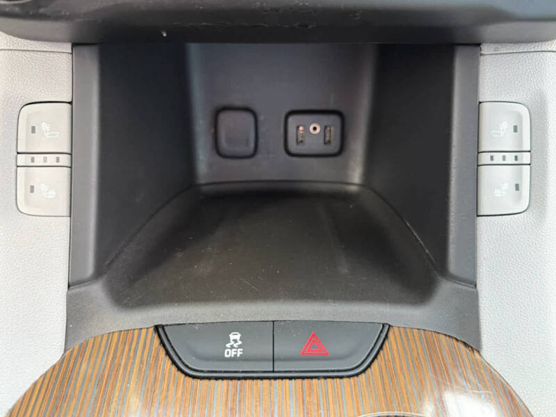 2017 GMC Acadia SLE-2