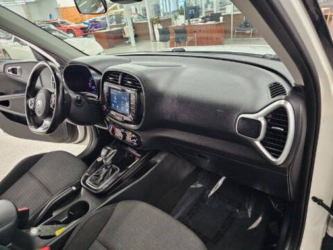 2020 Kia Soul GT-Line