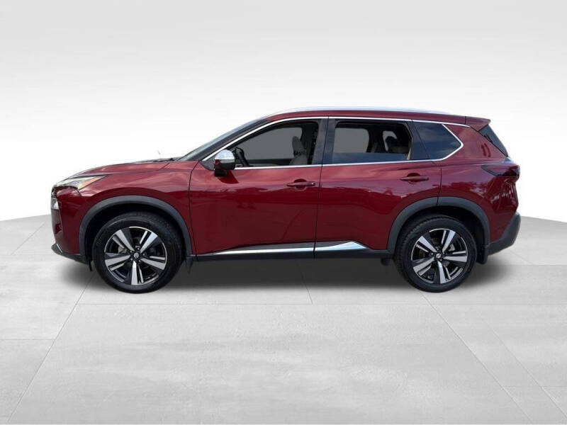 2022 Nissan Rogue SL