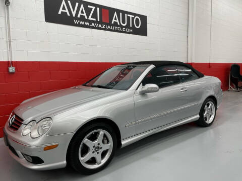 2004 Mercedes-Benz CLK for sale at AVAZI AUTO GROUP LLC in Gaithersburg MD