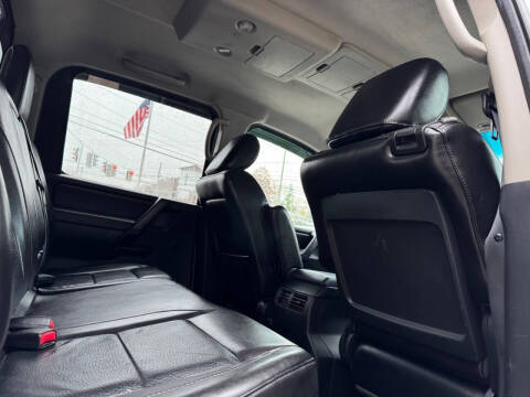 2014 Nissan Titan SL