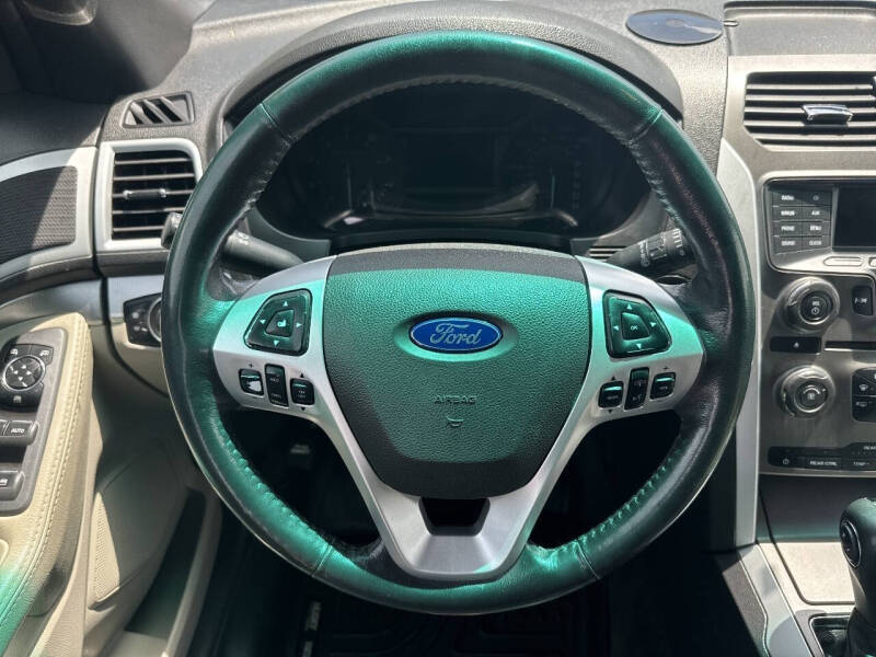 2012 Ford Explorer XLT