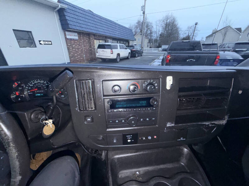 2020 Chevrolet Express 2500