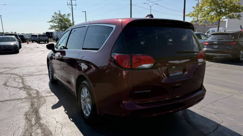 2017 Chrysler Pacifica Touring