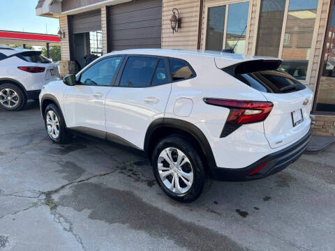 2025 Chevrolet Trax LS