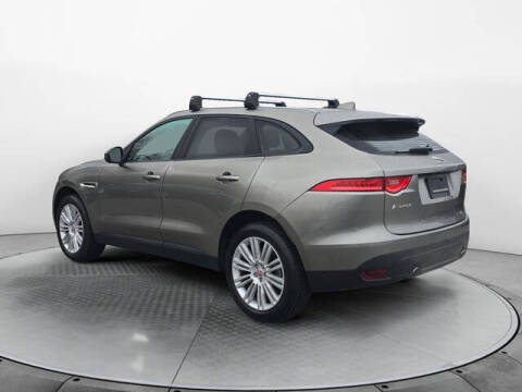2018 Jaguar F-PACE 25t Premium