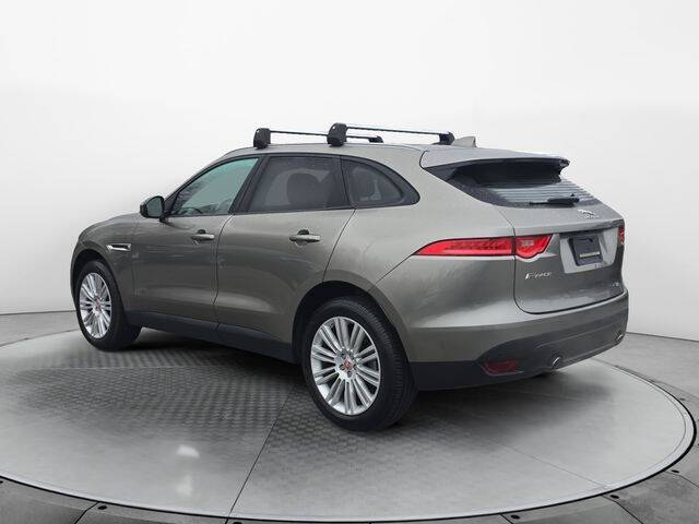 2018 Jaguar F-PACE 25t Premium