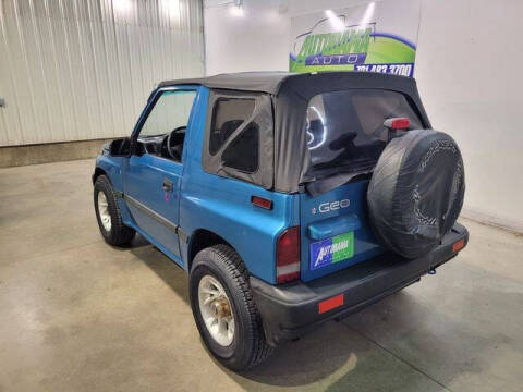 1997 GEO Tracker