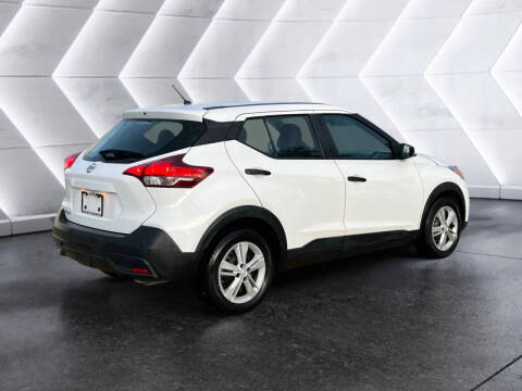 2020 Nissan Kicks S