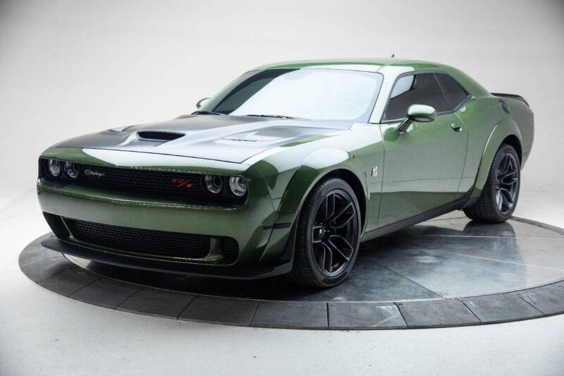 2021 Dodge Challenger R/T's photo
