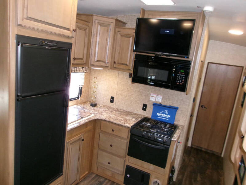 2016 Cruiser RV Stryker ST-2912