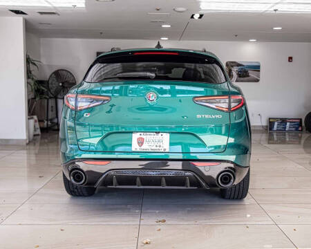 2025 Alfa Romeo Stelvio