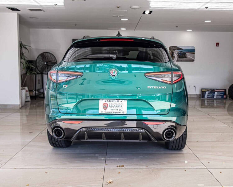 2025 Alfa Romeo Stelvio