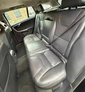 2015 Volvo V60 T5 Drive-E Premier