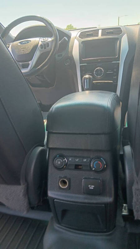 2011 Ford Explorer Limited