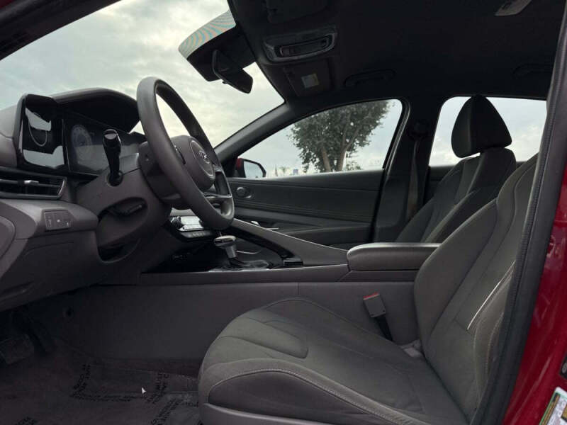 2023 Hyundai Elantra