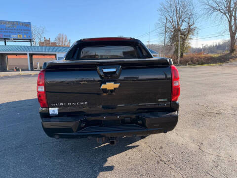 2012 Chevrolet Avalanche LTZ