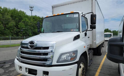 2018 Hino WHIRLPOOL 26 TRUCK for sale at AUTOS DIRECT OF FREDERICKSBURG in Fredericksburg VA