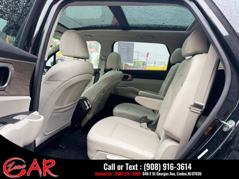 2022 Kia Sorento X-Line EX