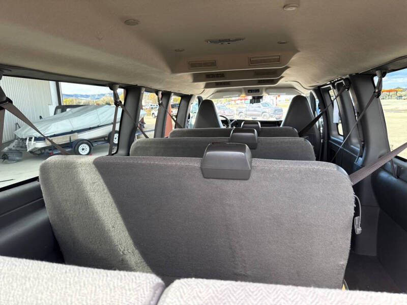 2023 GMC Savana LT 3500