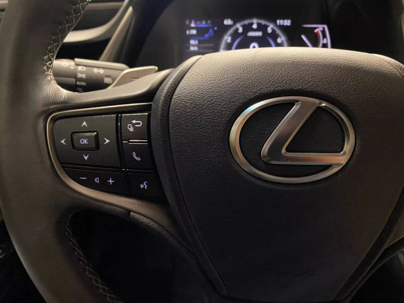 2021 Lexus ES 350