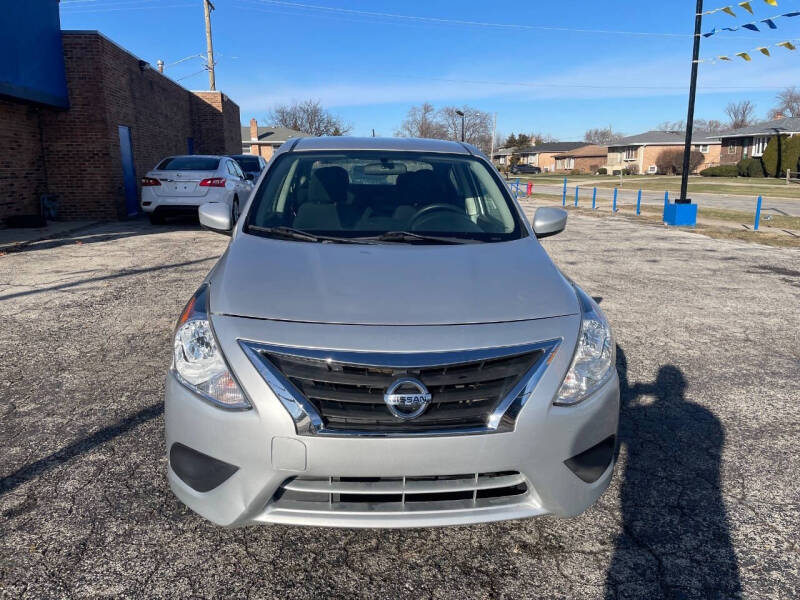 2019 Nissan Versa SV